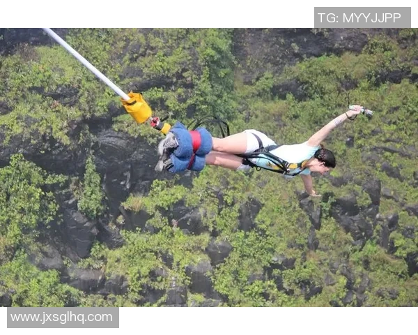 上海攀岩队在极限运动联赛中的力量表现分析与点评